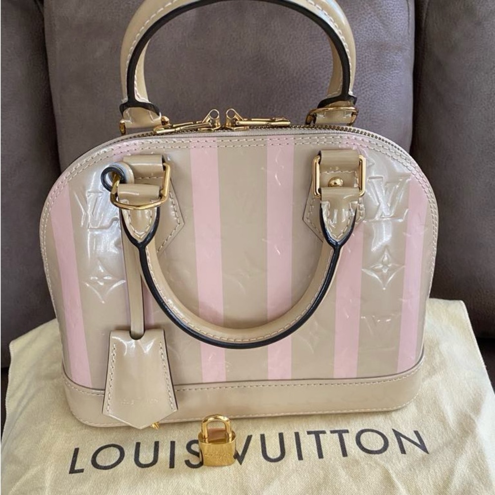 Louis Vuitton Alma BB 2 Way Vernis Monogram Rayure Beige/Pink Shoulder Bag 😍